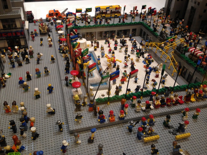 LEGO Rockefeller Center | Christmas At Rockefeller Center ...